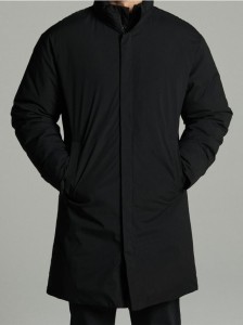 Kurtka z kapturem - czarny