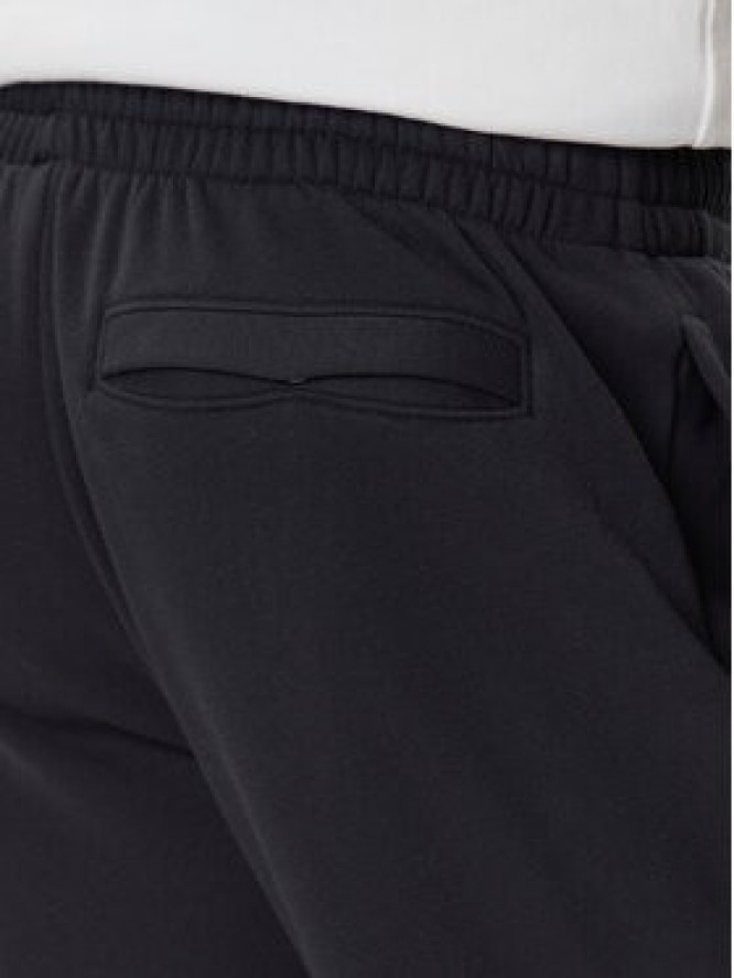 Under Armour Spodnie dresowe Ua Rival 1382134 Czarny Regular Fit