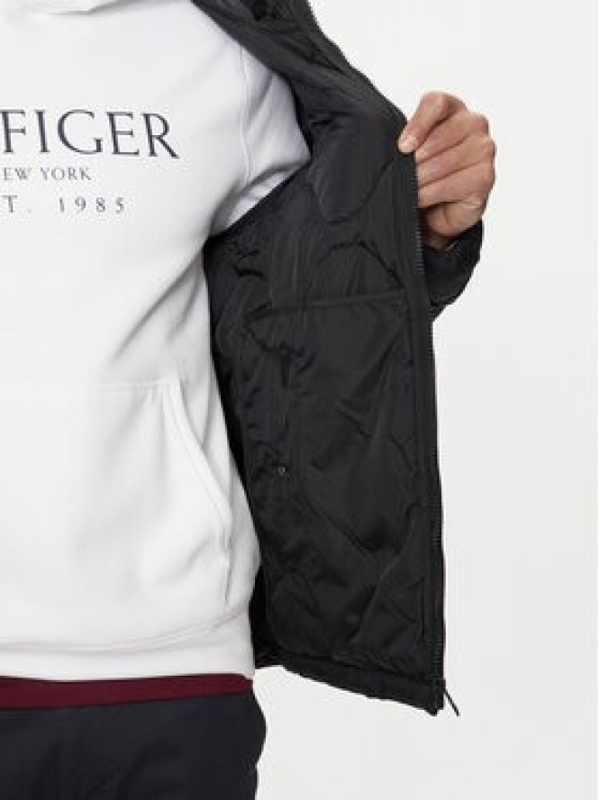 Tommy Hilfiger Kurtka przejściowa MW0MW36585 Czarny Regular Fit