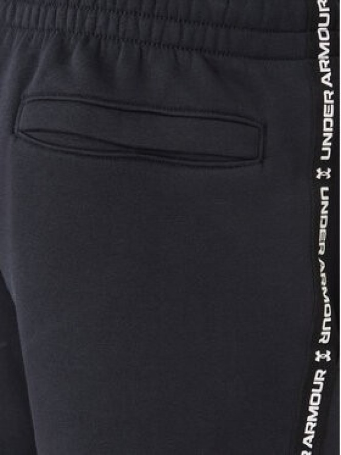 Under Armour Szorty sportowe UA Icon Fleece Taping 1390299 Czarny Regular Fit