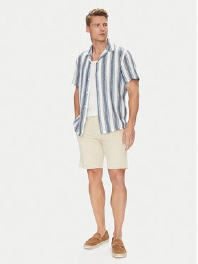 Mustang Szorty materiałowe Amsterdam 1016450 Beżowy Slim Fit