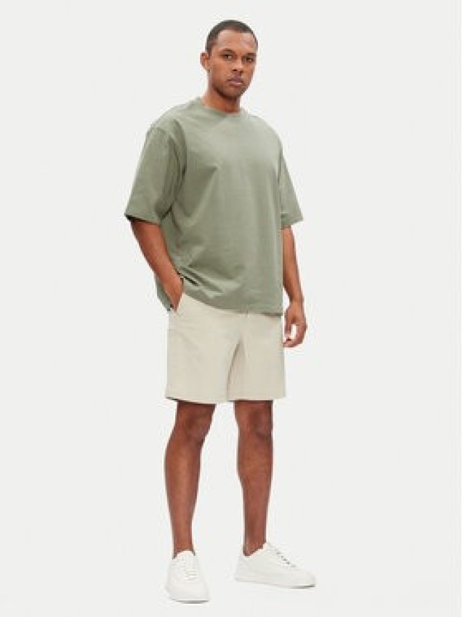 Michael Kors Szorty materiałowe CS5304ZDR2 Beżowy Regular Fit