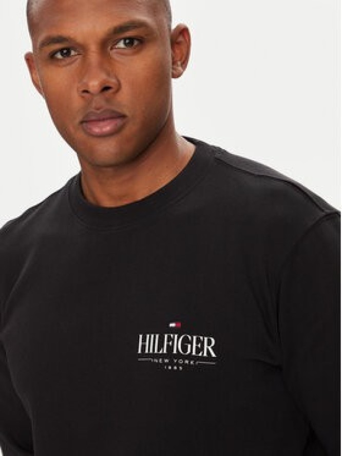 Tommy Hilfiger Bluza Stacked MW0MW39376 Czarny Regular Fit