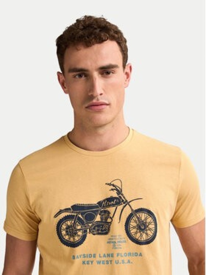 Petrol Industries T-Shirt M-1050-TSR707 Żółty Regular Fit