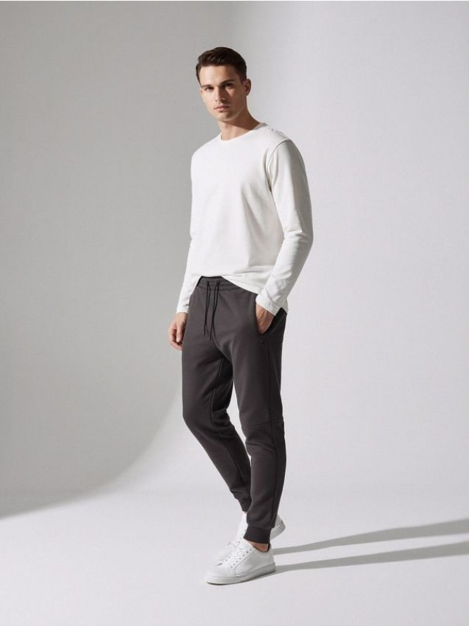 Spodnie dresowe - szary