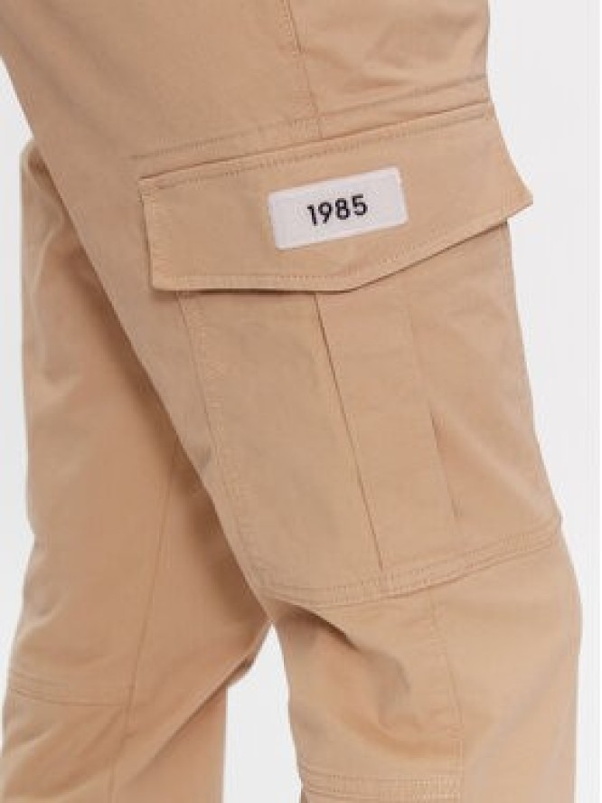 Tommy Jeans Spodnie materiałowe Austin DM0DM18341 Beżowy Slim Fit