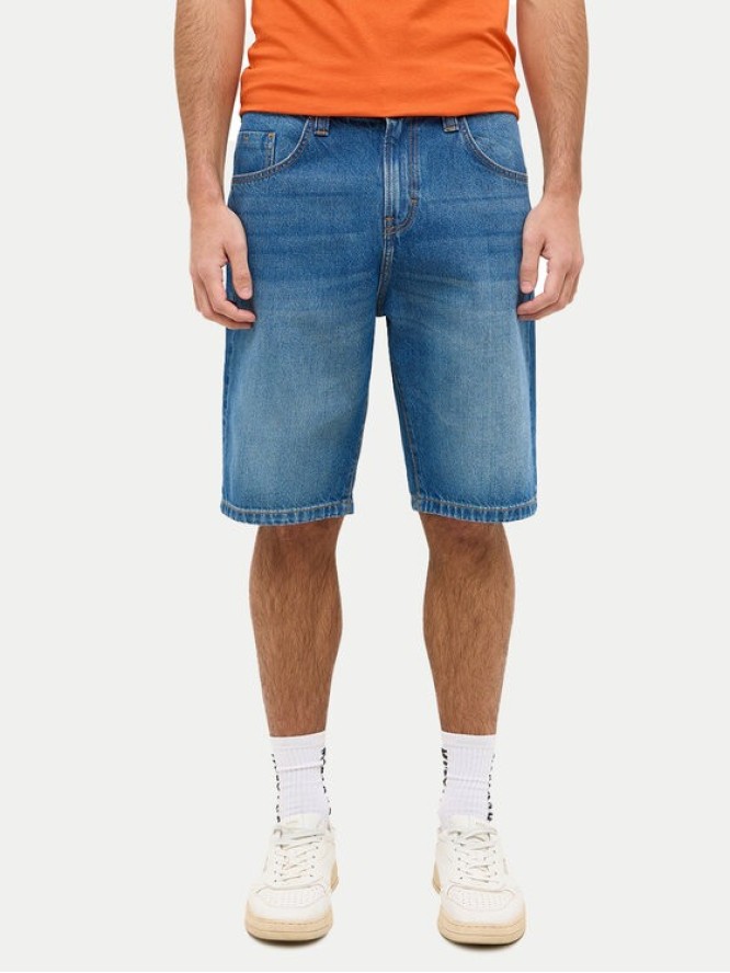 Mustang Szorty jeansowe Jackson 1016457 Niebieski Straight Fit