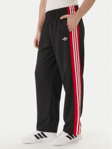adidas Spodnie dresowe KE0117 Czarny Loose Fit