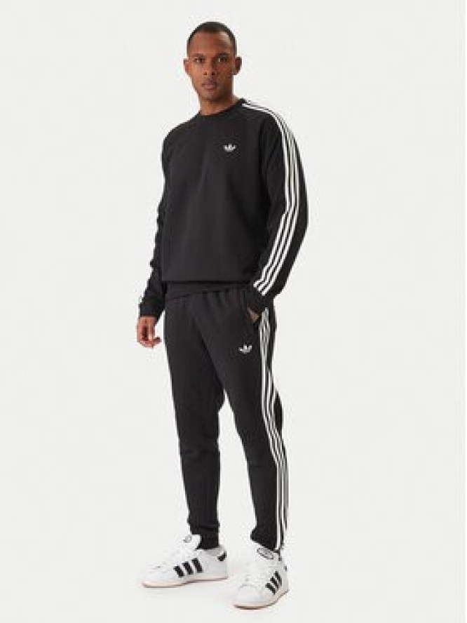 adidas Spodnie dresowe 3-Stripes KE3562 Czarny Slim Fit