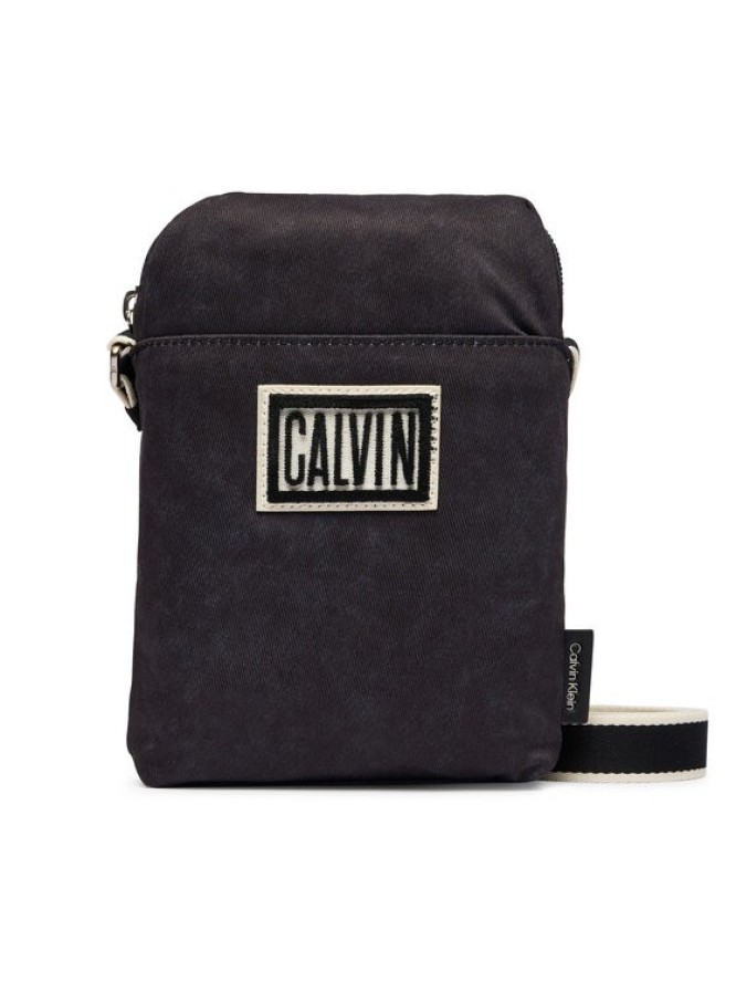 Calvin Klein Saszetka Ssnl Graphic Reporter LV04D3627G Czarny