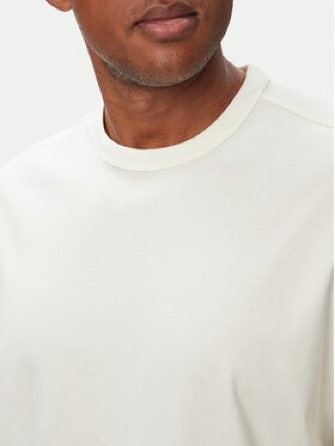adidas T-Shirt Soft Lux KB8095 Kremowy Regular Fit