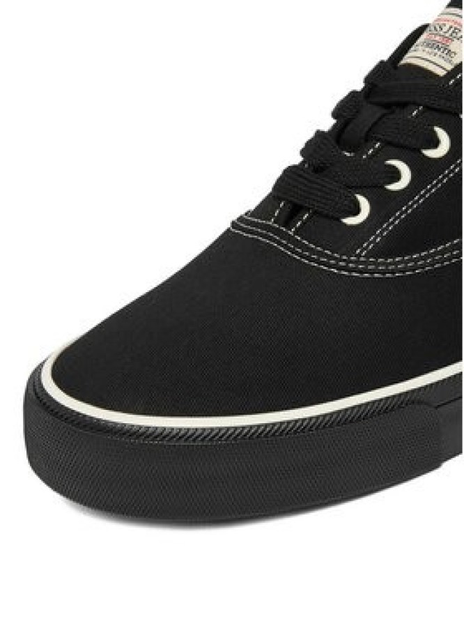 Guess Jeans Tenisówki CWBEO-ROCKFORD-01 WE Czarny