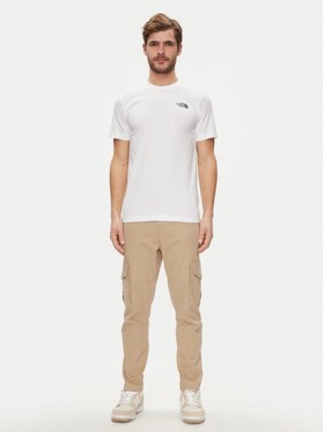 The North Face T-Shirt Redbox NF0A87NP Biały Regular Fit
