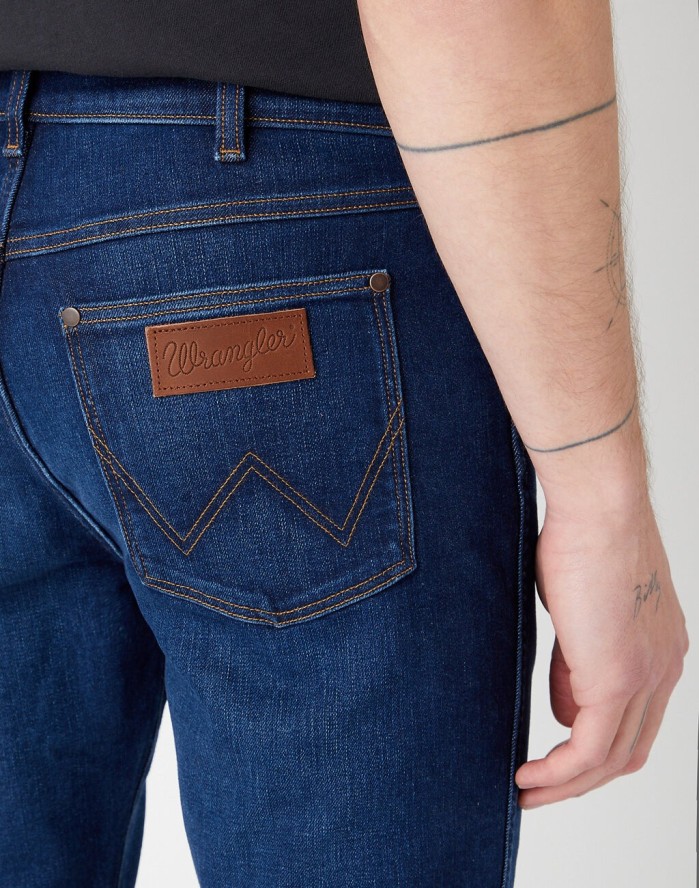WRANGLER MESKIE SPODNIE JEANSOWE LARSTON BRUSHED STONE W18SMQ395