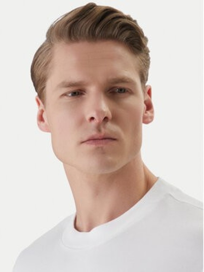 Calvin Klein T-Shirt LV04LF209G Biały Regular Fit