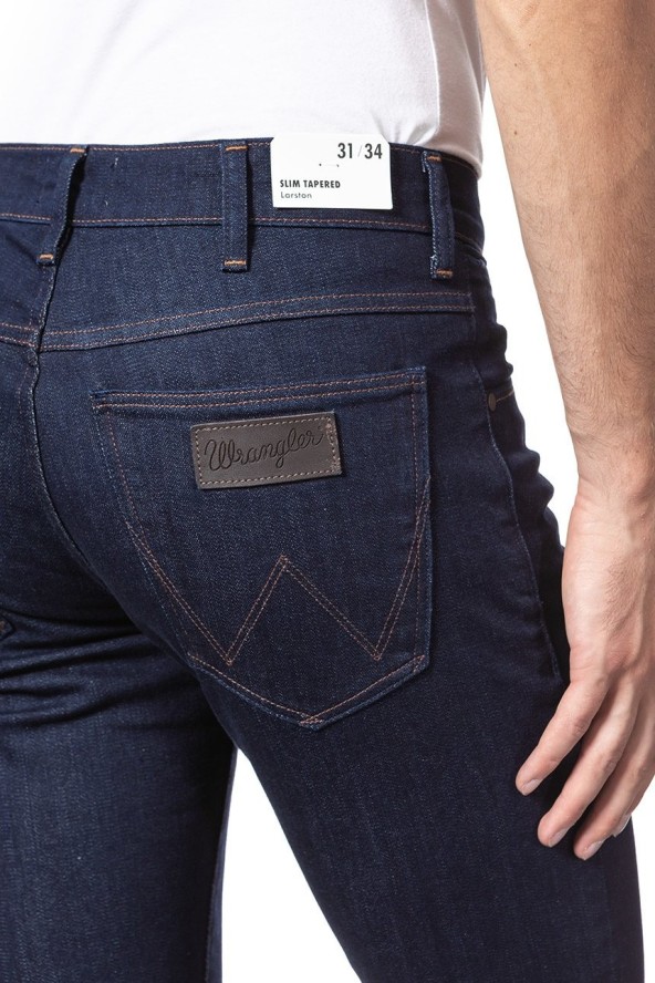 SPODNIE MĘSKIE WRANGLER LARSTON RINSE BROKE W18S8278Q 112127425