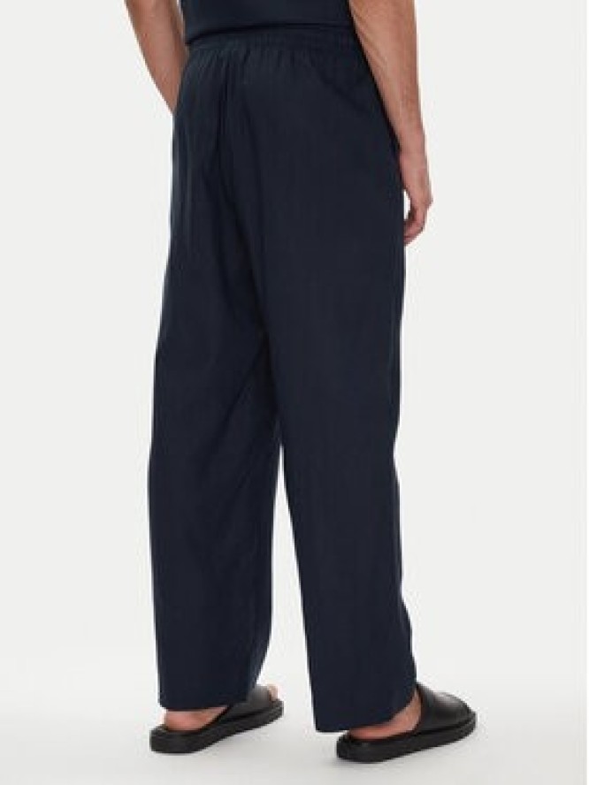 Emporio Armani Spodnie materiałowe EM000586 AF12356 UB102 Granatowy Regular Fit