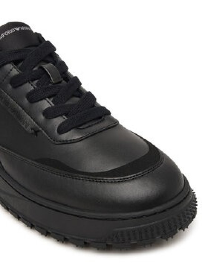 Emporio Armani Sneakersy EM006510 AF27353 UC001 Czarny