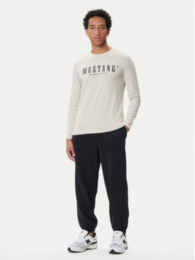 Mustang Longsleeve Asheville 1016873 Beżowy Regular Fit