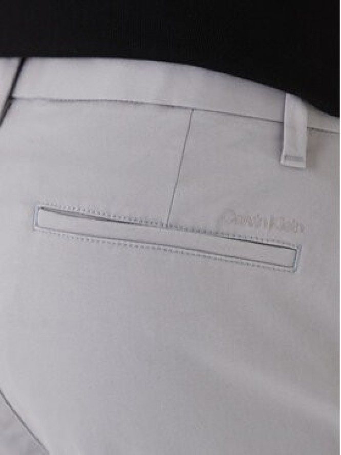 Calvin Klein Chinosy LV040EM633 Szary Slim Fit