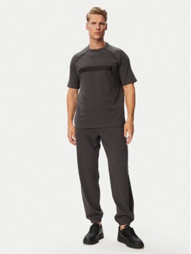 HUGO T-Shirt 50563112 Szary ciemny Regular Fit