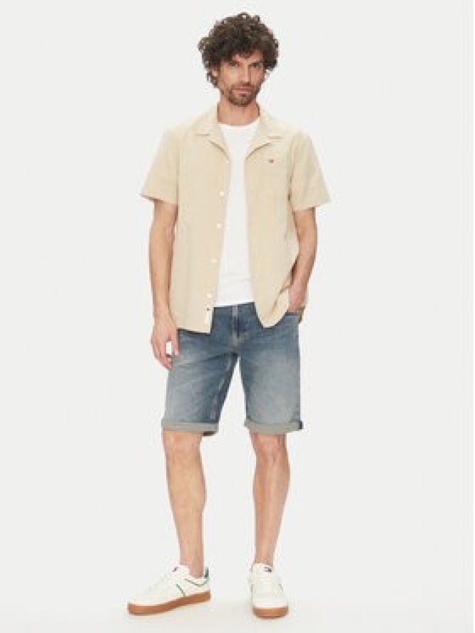 Tommy Jeans Szorty jeansowe DM0DM20948 Niebieski Regular Fit