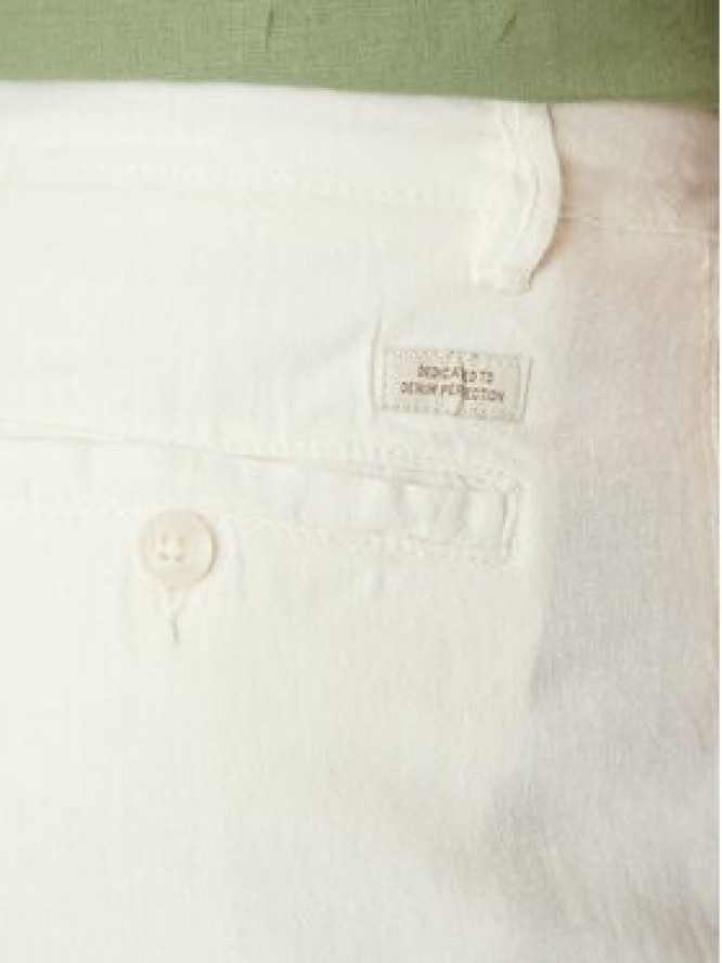 Blend Szorty materiałowe 20717870 Biały Regular Fit