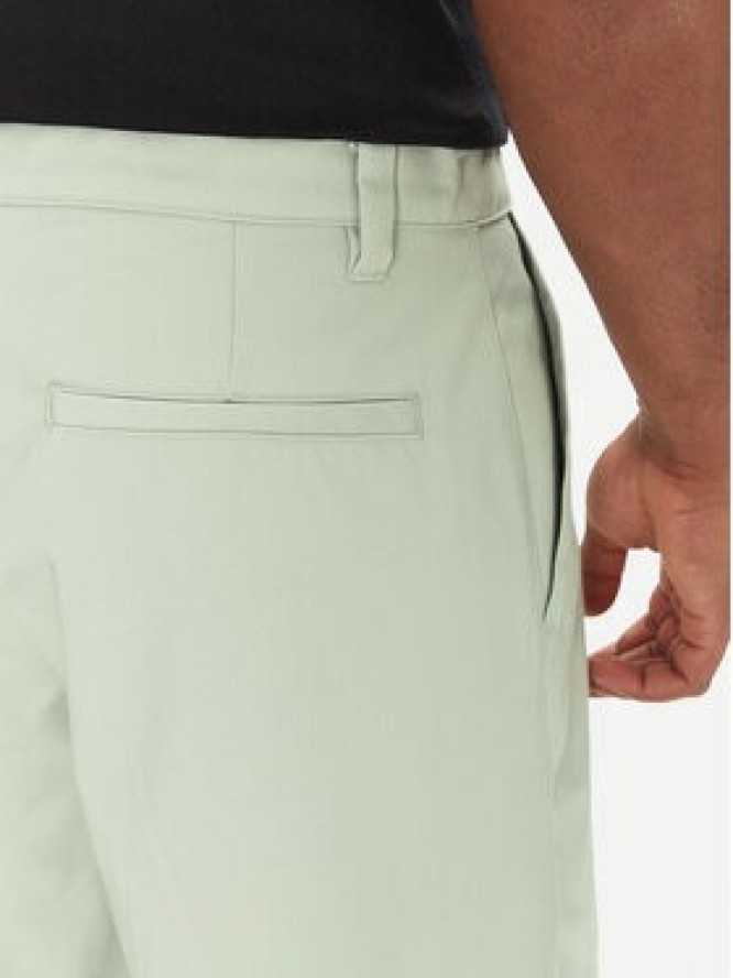 Champion Szorty sportowe 220765 Zielony Standard Fit