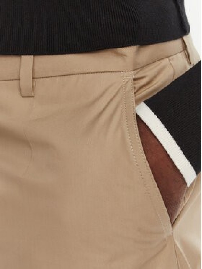 Dolce&Gabbana Spodnie materiałowe GV5ZHT FU5SW M0868 Beżowy Regular Fit