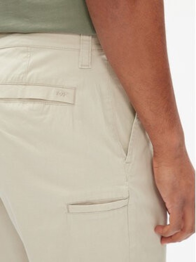 Michael Kors Szorty materiałowe CS5304ZDR2 Beżowy Regular Fit