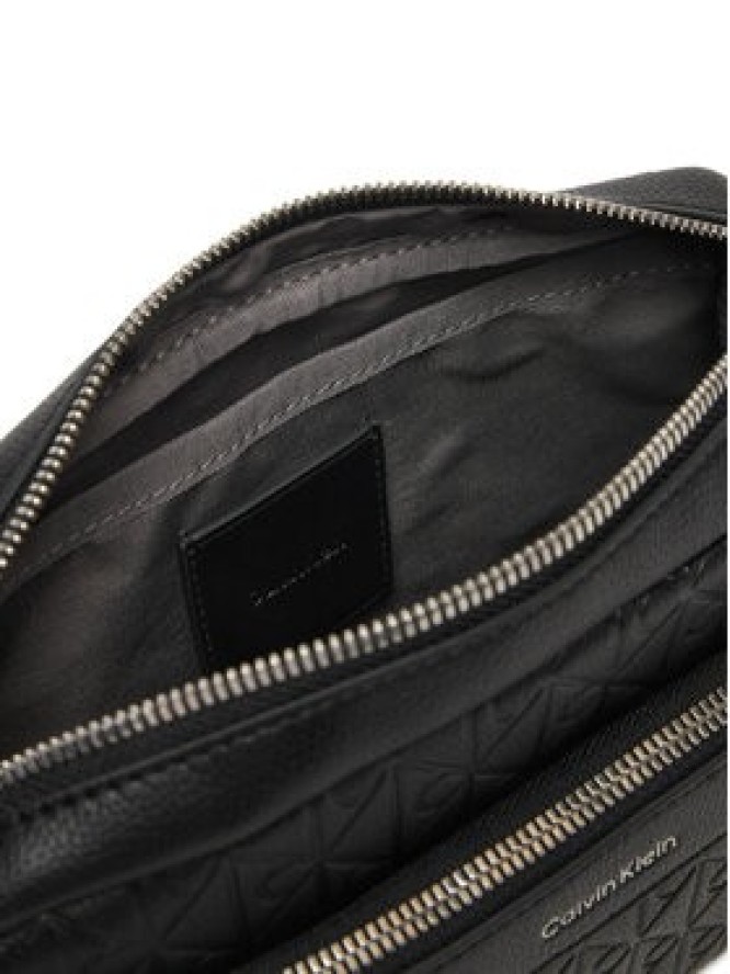 Calvin Klein Saszetka Emblem Emboss Camera Bag LV04D3203G Czarny