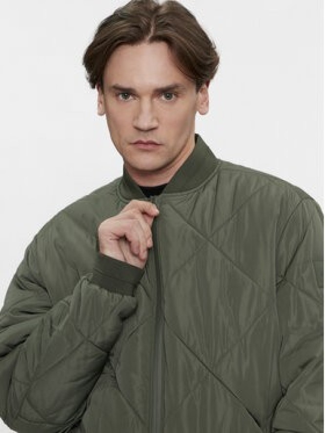 Calvin Klein Kurtka bomber Signature K10K111880 Zielony Regular Fit