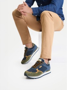 Guess Jeans Sneakersy CWBEO-ETIENNE-01 Granatowy
