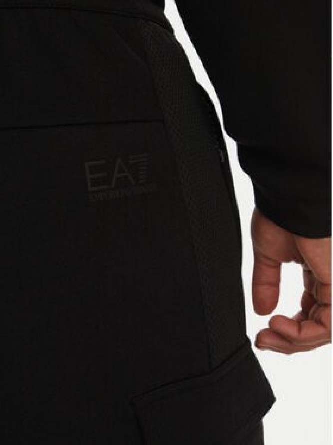 EA7 Emporio Armani Szorty sportowe 7M000326 AF12660 UC001 Czarny Regular Fit