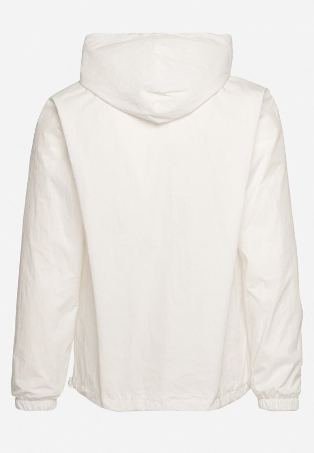 Biała Kurtka Wiatrówka z Naszywką i Kapturem Favema