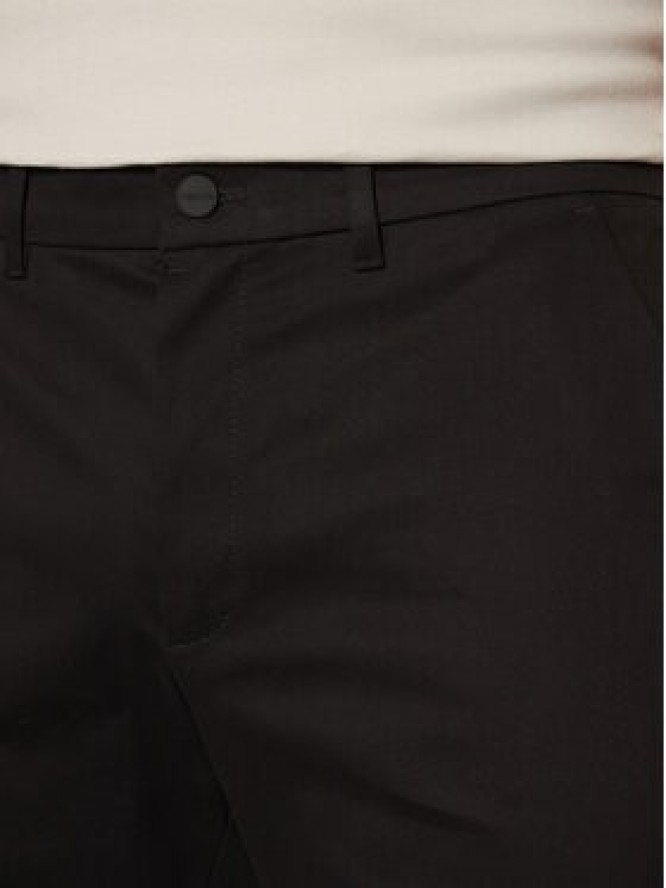 Calvin Klein Szorty materiałowe K10K114071 Czarny Slim Fit