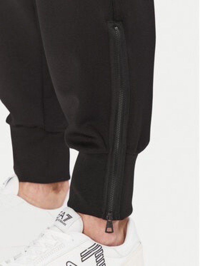 EA7 Emporio Armani Spodnie dresowe 7M000261 AF13526 UC001 Czarny Regular Fit