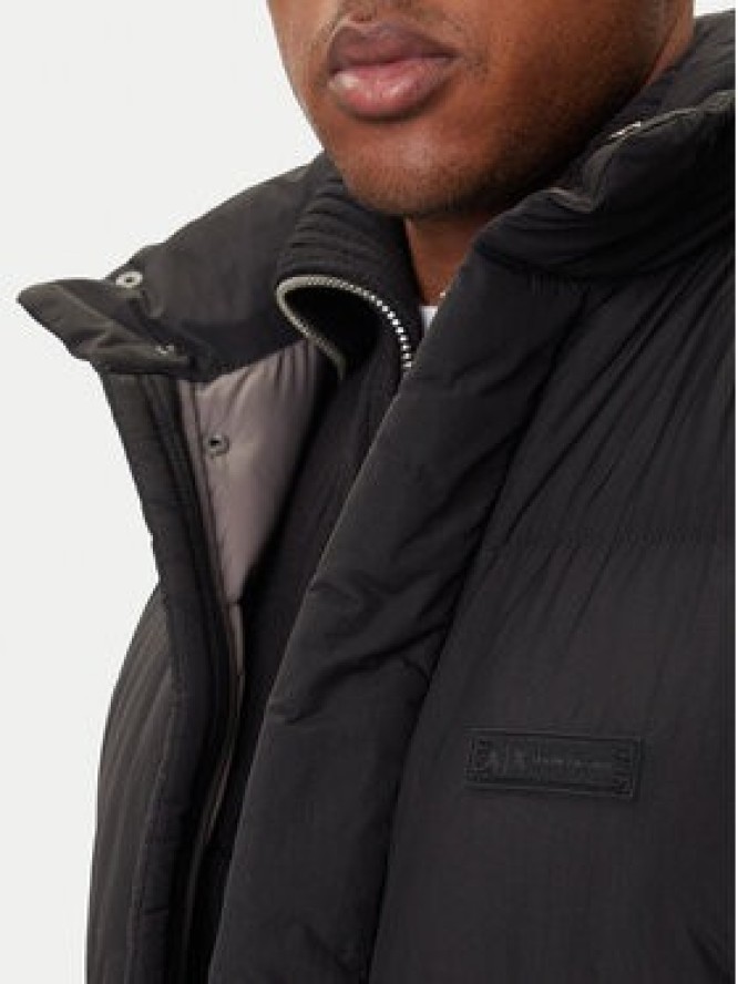 Armani Exchange Kamizelka XM001100 AF16340 UC001 Czarny Regular Fit