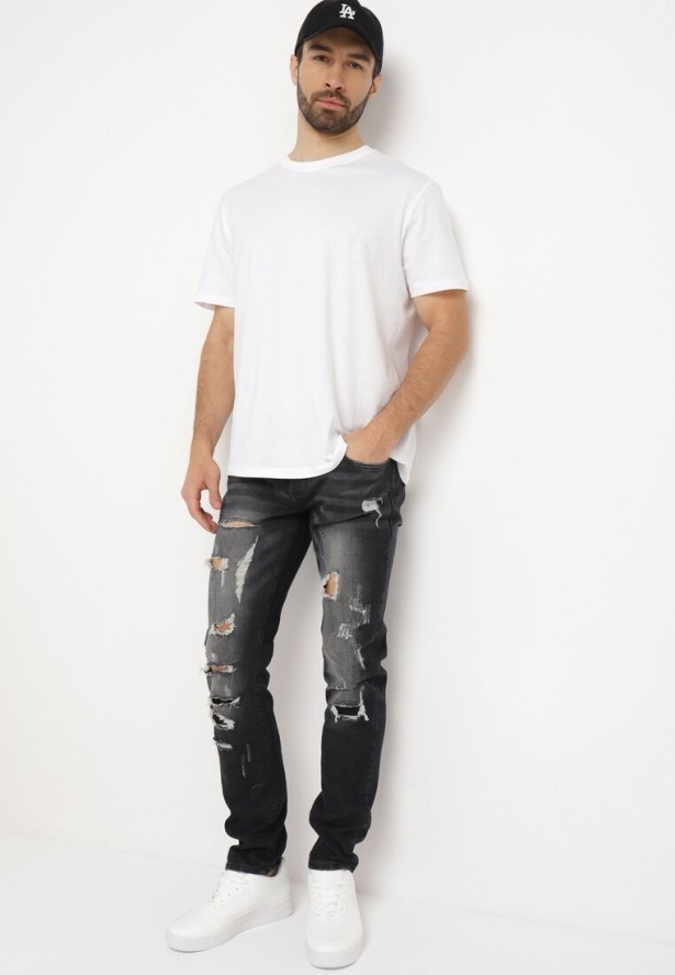 Czarne Jeansy Regular Ozdobione Dziurami i Przetarciami Tetersa