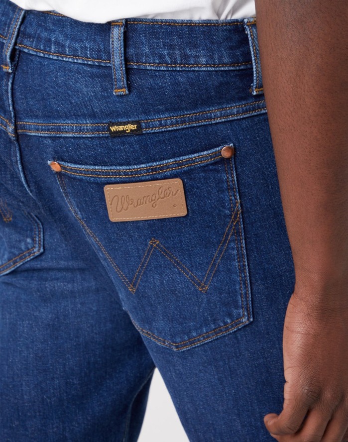 WRANGLER 11MWZ MĘSKIE SPODNIE JEANSOWE DANCING WATER W1MZJX20C 112322652