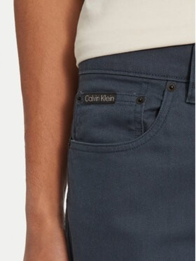 Calvin Klein Jeans Spodnie materiałowe J30J326263 Niebieski Straight Fit