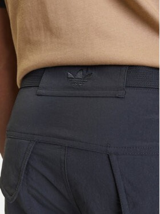 adidas Szorty materiałowe Premium Essentials Utility Cargo JD2107 Czarny Loose Fit