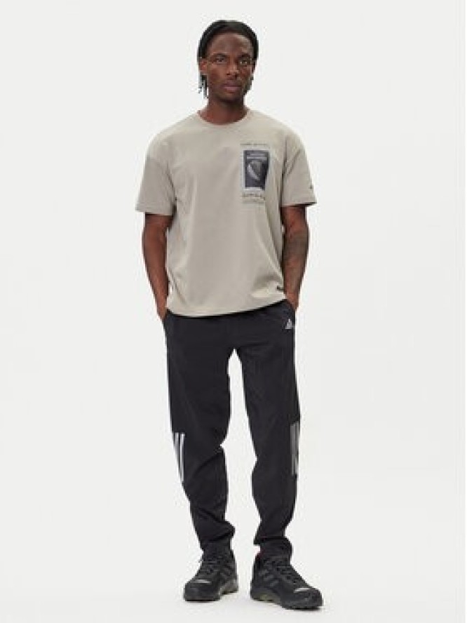 adidas T-Shirt National Geographic KC2350 Beżowy Loose Fit