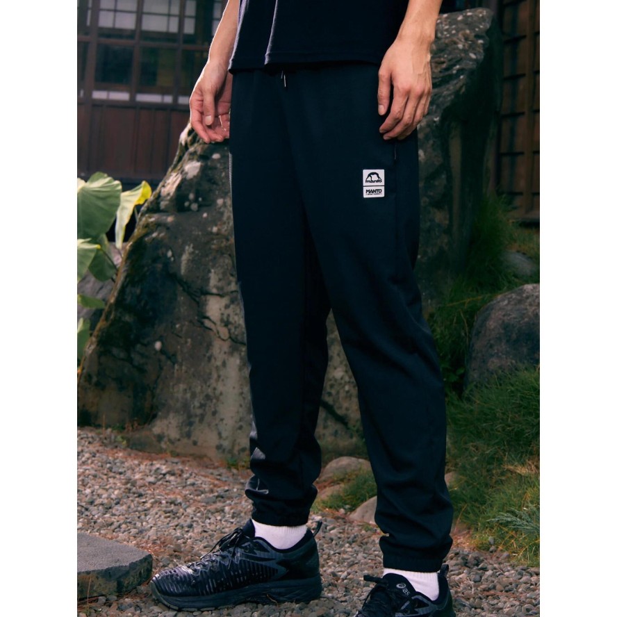 MANTO spodnie joggery PULSE czarne