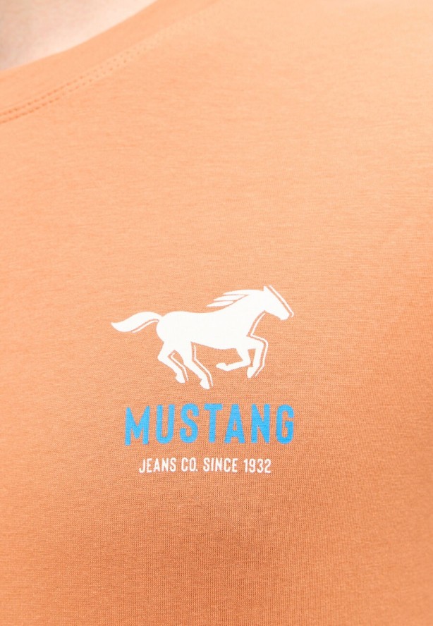 MĘSKA KOSZULKA MUSTANG Austin T-shirt LOGO Raw Sienna 1015068 7088