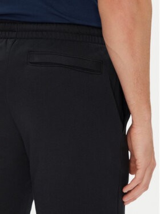 Under Armour Szorty sportowe Rival 1379779 Czarny Regular Fit