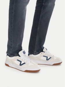 Vans Sneakersy Upland VN000D1HFUH1 Biały