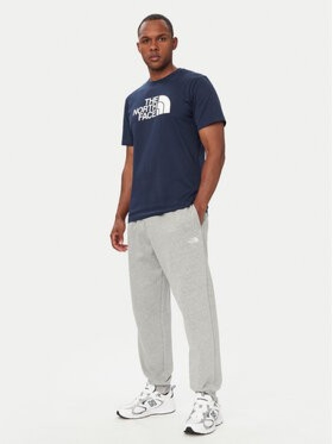 The North Face T-Shirt Evolution Half Dome NF0A8B6J Granatowy Regular Fit