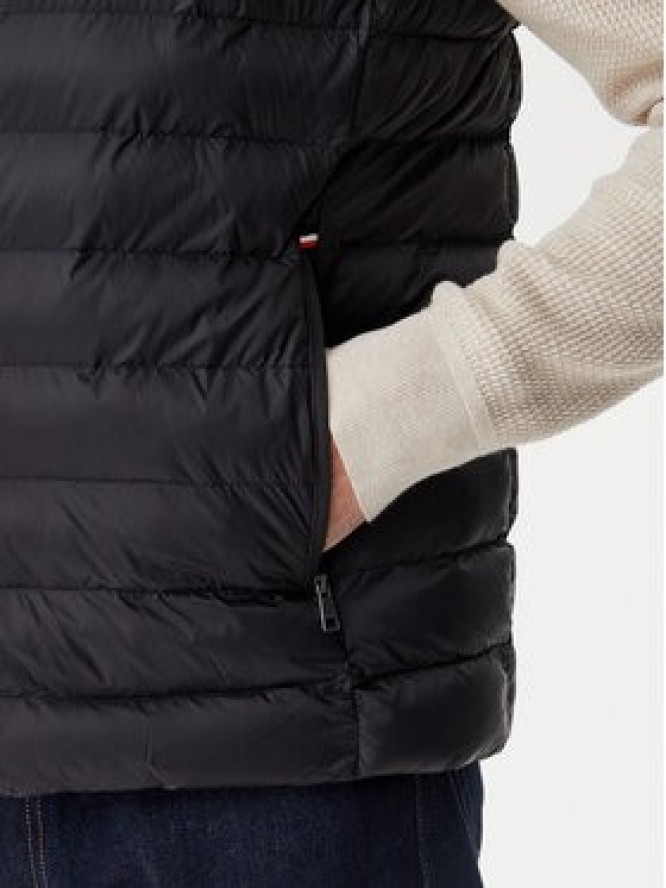 Tommy Hilfiger Bezrękawnik Core Packable MW0MW39989 Czarny Regular Fit