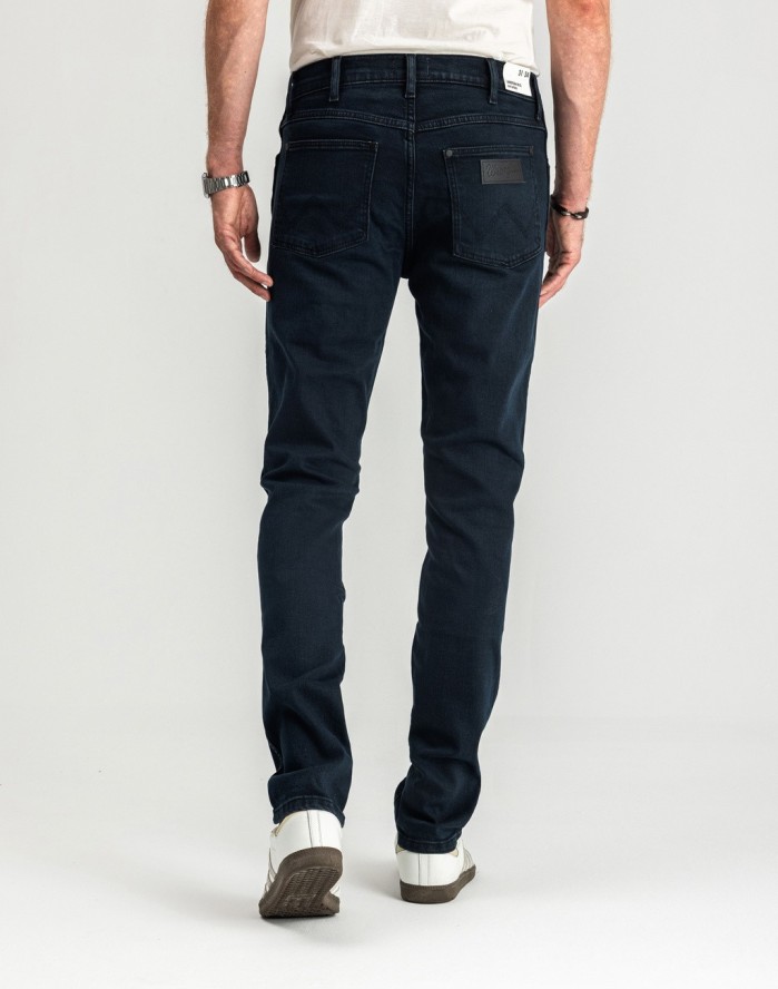 WRANGLER MĘSKIE SPODNIE JEANSOWE WRANGLER LARSTON CLOUDY SKIES 112350840